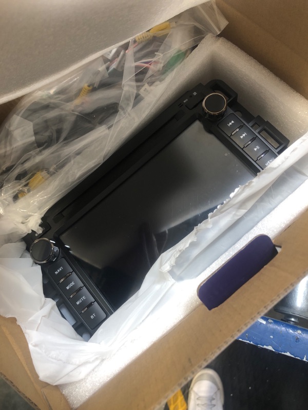 Photo 4 of ***MISSING PIECES//SOLD AS PARTS*** 
AWESAFE Car Stereo for Chevrolet/Buick/GMC Sierra Yukon Chevy Silverado Tahoe, Wireless Carplay Andriod Auto Touch Screen Android 12 Radio with Bluetooth GPS Navigation, 2G Ram 32G ROM