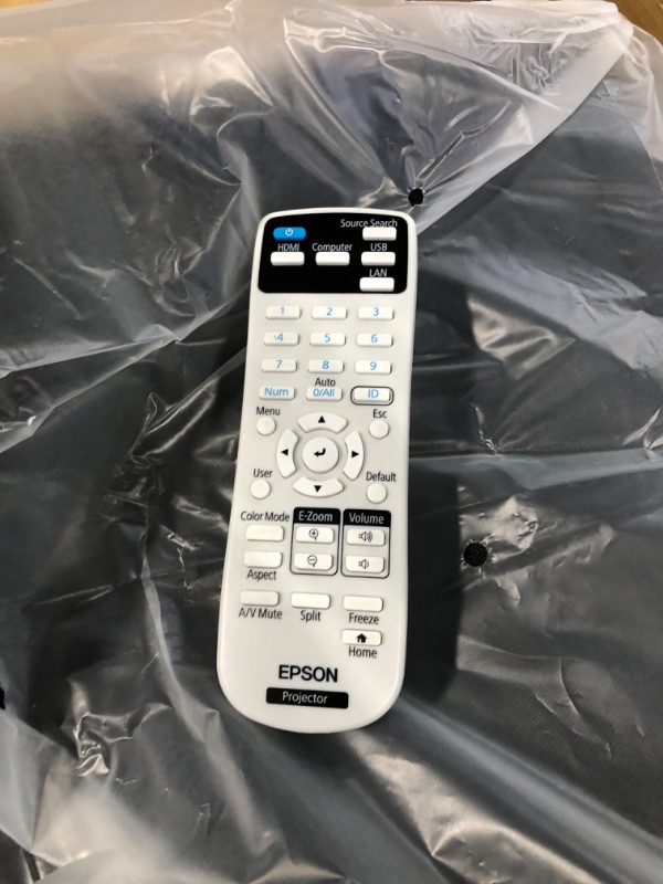 Photo 1 of Epson Pro EX9240 3-Chip 3LCD Full HD 1080p Wireless Projector, 4,000 Lumens Color Brightness, 4,000 Lumens White Brightness, Miracast, 2 HDMI Ports, Built-in Speaker, 16,000:1 Contrast Ratio