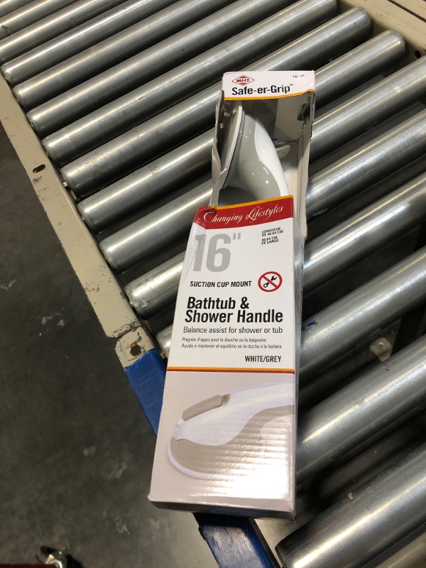 Photo 1 of 16.5"Balance Assist Bar
