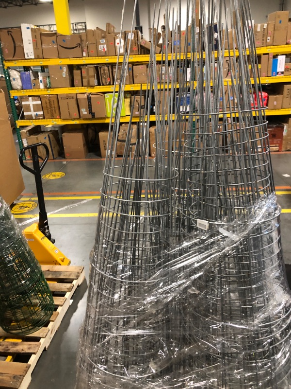 Photo 1 of 19 and 54 inch tomato ring over 50