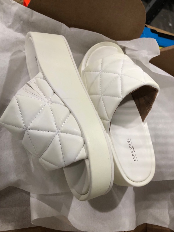 Photo 1 of Aerosoles Women's Dayna Wedge Sandal Shoes White New Size 7.5