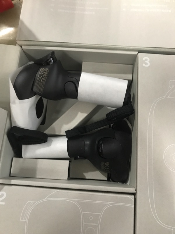 Photo 2 of HTC Vive XR Elite Virtual Reality Headset + Controllers Full System