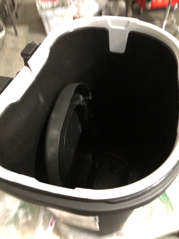 Photo 4 of * see clerk notes *
Rubbermaid Classic 13 Gallon Step-On Trash Can with Lid, Black Waste Bin