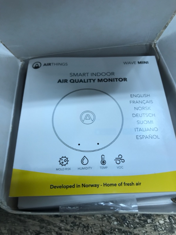 Photo 3 of Airthings-292 Wave Mini - Indoor Air Quality - Chemicals (TVOCs), Humidity, Temperature 20 x 30 x 1           s/n 2920175111   2319