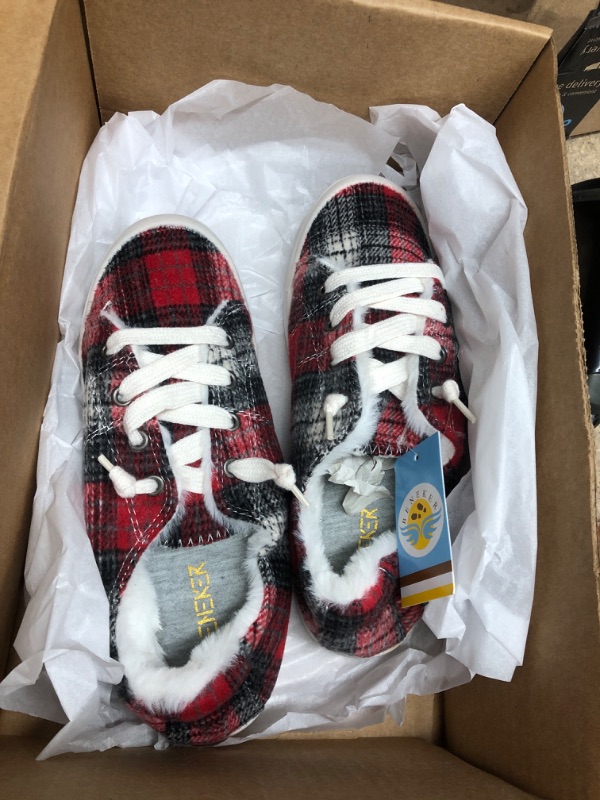 Photo 1 of BENEKER FLANNEL SNEAKERS RED 8