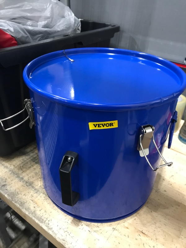 Photo 1 of 10 Gallon Fryer Grease Bucket