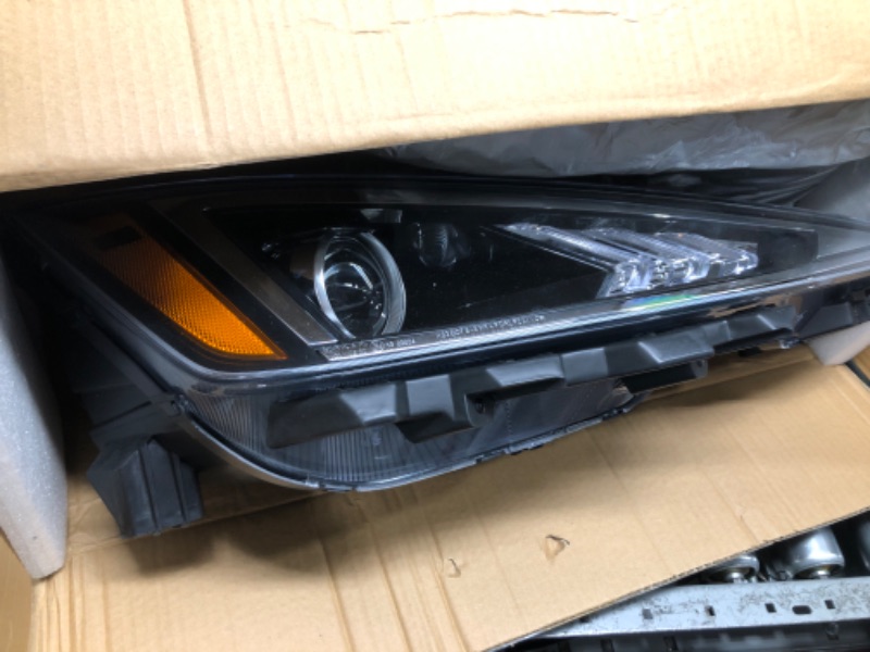 Photo 2 of labwork Replacement for 2019 2020 Hyundai Elantra Projector Headlight Assembly Right Side (Passenger Side)