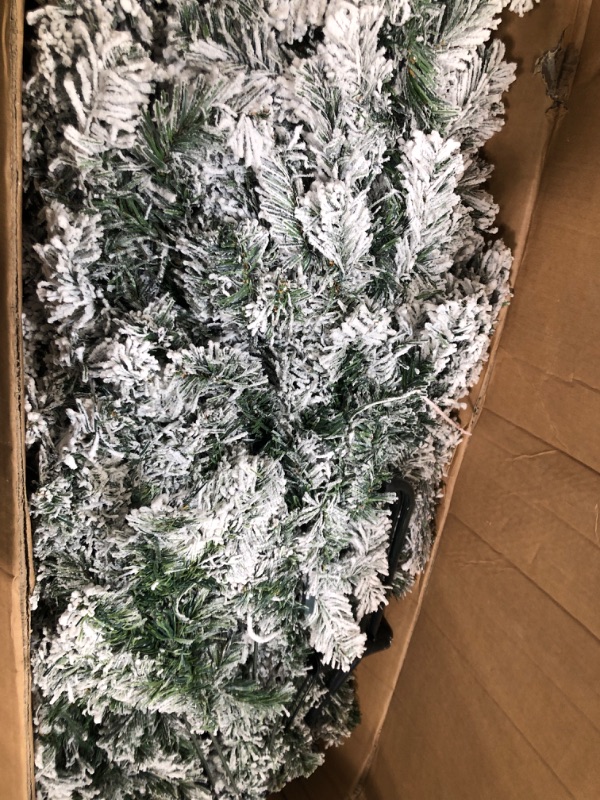 Photo 2 of 7.5ft Pre Lit Flocked Christmas Tree Artificial Xmas Tree Hinged Pine Full Holiday Premium Xmas Tree for Home Office Yard Party Decoration with 531 Warm White LED Lights/1266 Frosted Branch Snow Tips A-flocked-7.5ft