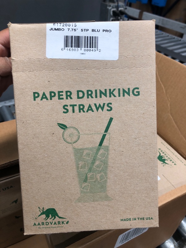 Photo 3 of 8 boxes for Paper straws 600 each box Blue 