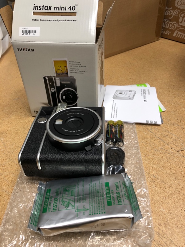 Photo 1 of Fujifilm Instax Mini 40 Bundle 2023