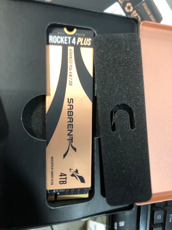 Photo 2 of Sabrent 4TB Rocket 4 PLUS NVMe PCIe 4.0 M.2 2280 Internal SSD