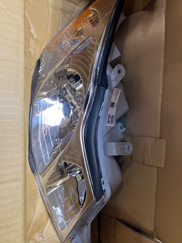 Photo 2 of Dorman 1590841 Passenger Side Headlight Assembly Compatible with Select Toyota Models