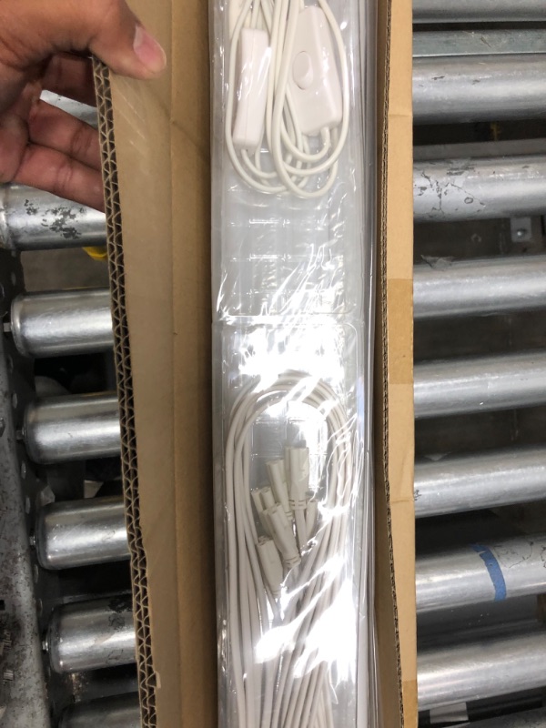 Photo 2 of (Pack of 8) Barrina LED T5 Integrated Single Fixture, 4FT, 2200lm, 6500K (Super Bright White), 20W, Utility Shop Light, Ceiling and Under Cabinet Light, ETL Listed, Corded Electric with ON/Off Switchs