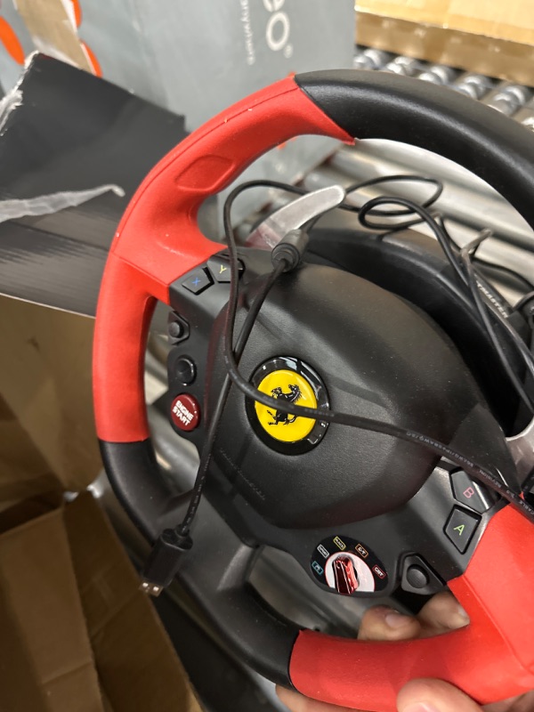 Photo 2 of **NON-FUNCTIONAL*FOR PARTS**
Thrustmaster Ferrari 458 Spider Racing Wheel (Xbox Series X/S & One)