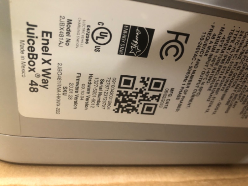 Photo 4 of ***USED - MIGHT BE MISSING PARTS - UNABLE TO TEST***
JuiceBox 48 Smart Electric Vehicle (EV) Charging Station with WiFi - 48 amp Level 2 EVSE, 25-Foot Cable