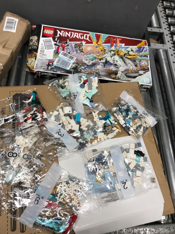 Photo 2 of (MISSING PIECES/ SEE NOTES) LEGO NINJAGO Zane’s Ice Dragon Creature 71786, 2in1 Dragon Toy to Action Figure Warrior, Model Building Kit, Construction Set for Kids with 5 Minifigures Standard Packaging