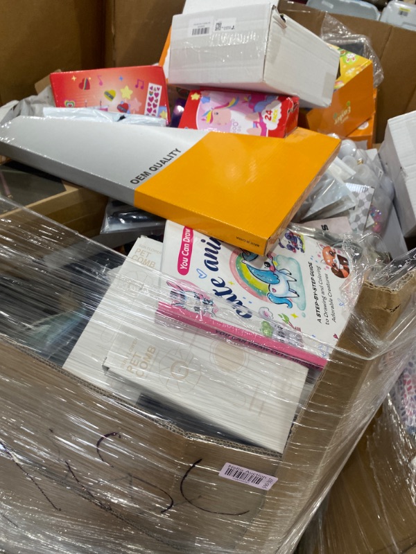 Photo 1 of Nellis Big Box: A Variety of Mixed Items (AS-IS/NR)