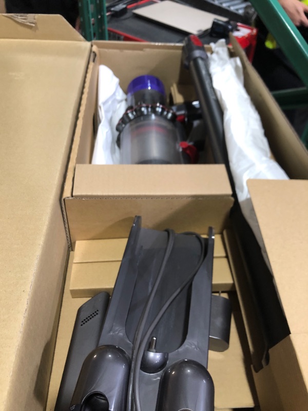 Photo 4 of [READ NOTES]
Dyson Outsize+ Cordless Vacuum Cleaner Outsize +