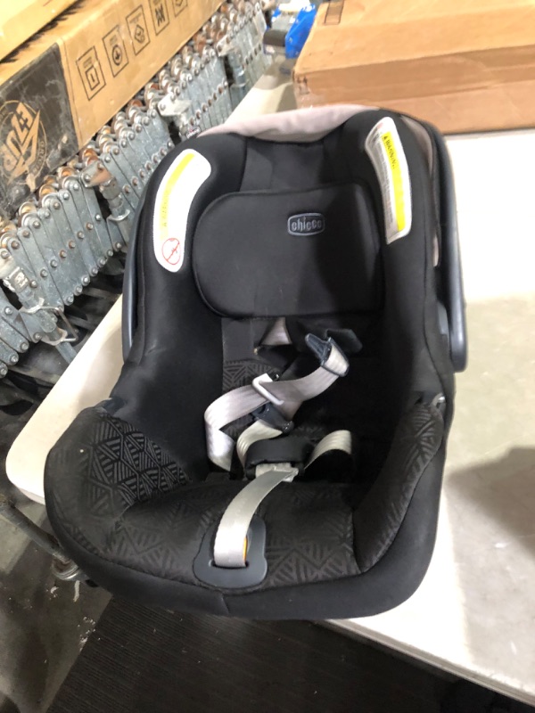 Photo 10 of ***VERY USED ITEM** Chicco Bravo Primo Trio Travel System, Quick-Fold Stroller with Chicco KeyFit 35 Zip Extended-Use Infant Car Seat and Stroller Combo | Springhill/Black