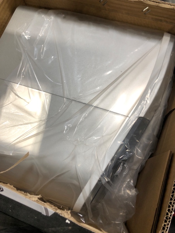 Photo 1 of ICE MAKER 