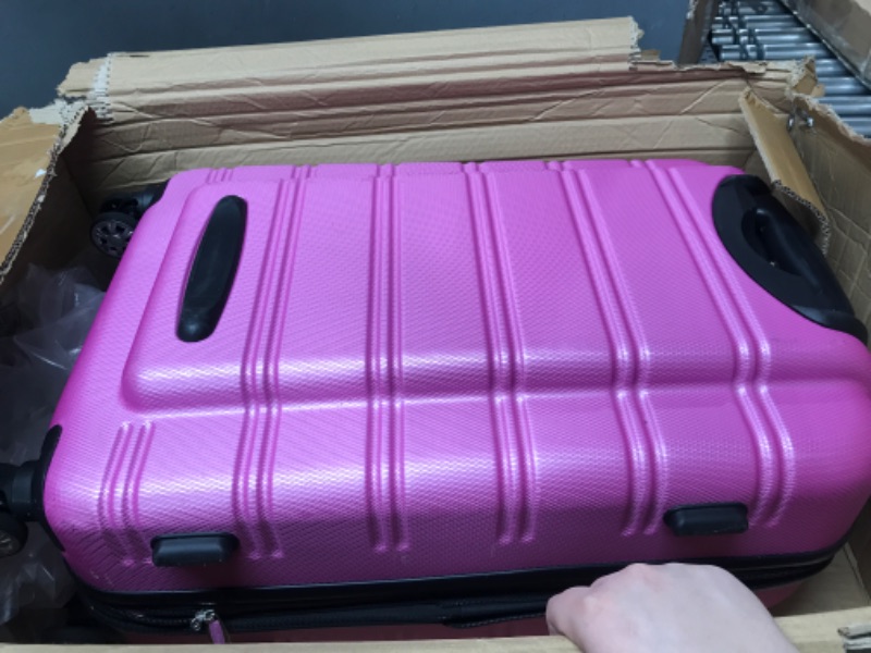 Photo 2 of **read notes** Rockland Melbourne Hardside Expandable Spinner Wheel Luggage, Pink, 3-Piece Set (20/24/28) 3-Piece Set (20/24/28) Pink