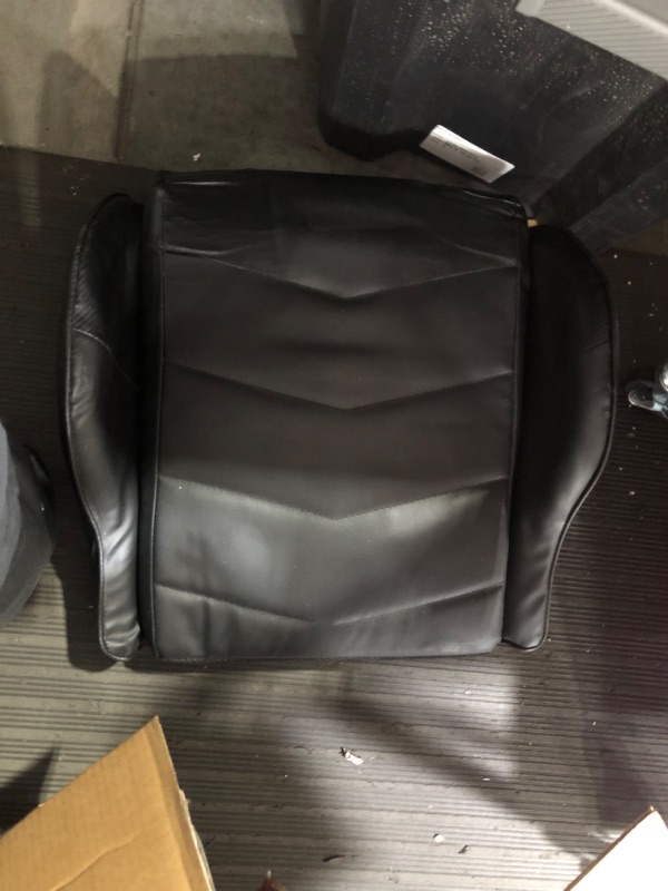 Photo 10 of ***NONREFUNDABLE - NOT FUNCTIONAL - FOR PARTS ONLY - SEE COMMENTS***
Black Gaming Chair with Footrest Office Desk Chair Ergonomic 