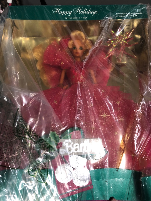 Photo 2 of Barbie Mattel Happy Holidays 1990
