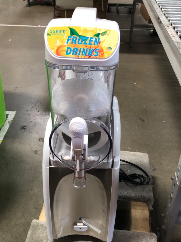 Photo 1 of **SEE NOTES** Margarita Machine for Home, Slushie Machine 3.2 Gallon Slushy Maker Machine for Slushy’s, Frozen Drinks, 580W Slushy Machine for Family, Birthday, Wedding Party 3.2 Gal White