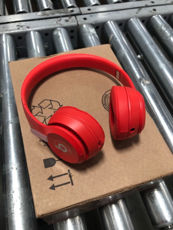 Photo 5 of Beats Solo3 Wireless On-Ear Headphones - Apple W1 Headphone Chip, Class 1 Bluetooth, 40 Hours of Listening Time, Built-in Microphone - Red
