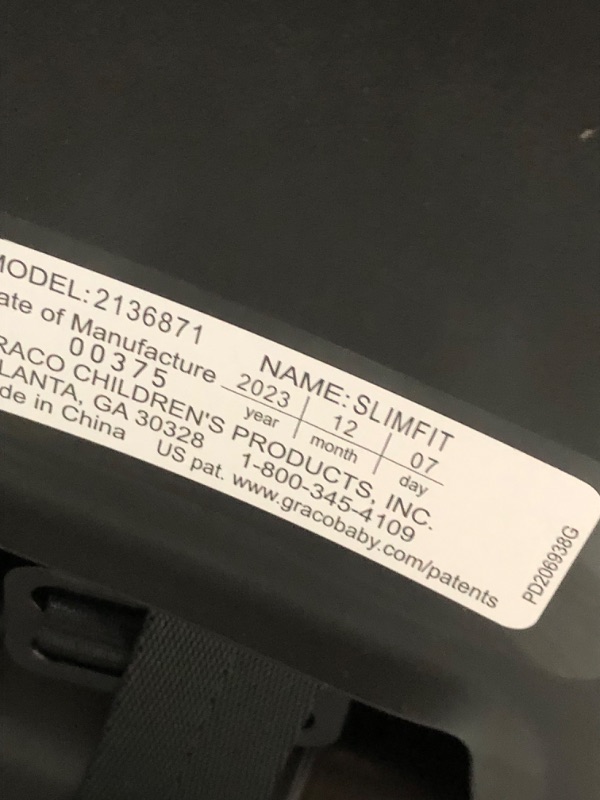 Photo 5 of (used)(see all images) Graco Slimfit 3 in 1 Car Seat | Slim & Comfy Design Saves Space in Your Back Seat, Redmond SlimFit Redmond