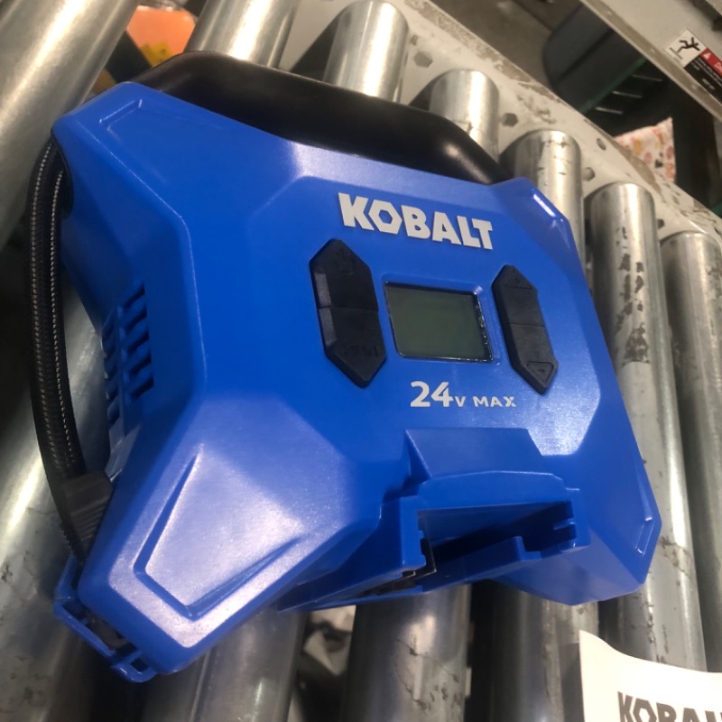 Photo 2 of * missing battery * see all images *
Kobalt 24 Volt Cordless High Pressure Inflator Air Inflator Tool Only K24HP