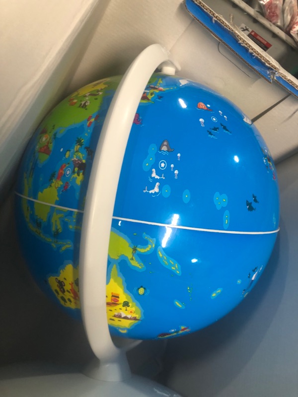 Photo 4 of ***USED - LIKELY MISSING PARTS - UNABLE TO TEST***
Orboot by PlayShifu - Earth and World of Dinosaurs (app Based) Set of 2 Interactive AR Globes for STEM Learning at Home