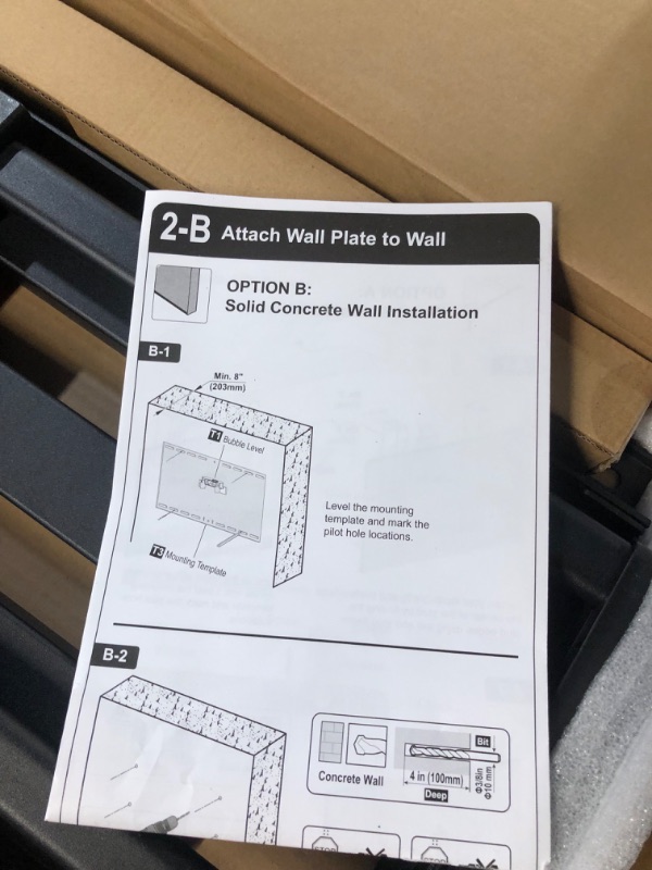 Photo 3 of ELIVED Long Extension TV Mount for Most 37-75 Inch TV, Full Motion Wall Bracket with 29.5 inch Long Arm Articulating TV Wall Mount, Max VESA 600x400mm, Holds up to 88lbs, fits Wood Studs 12"-24".