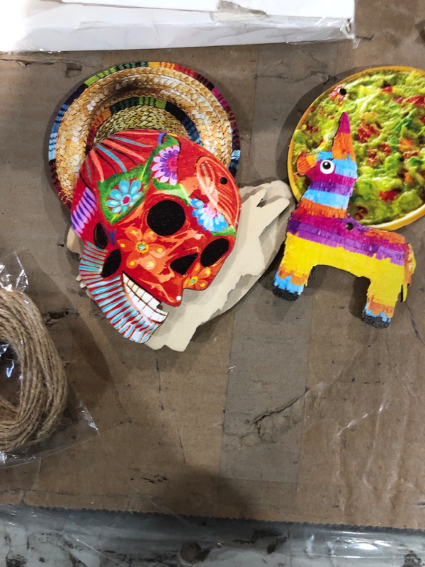 Photo 2 of 32 Pcs Christmas Wooden Ornaments Cinco De Mayo Ornaments for Tree Pinata Tequila Bottle Avocado Guacamole Ballpark Foods Hot Dog Pizza Pinata Taco Day of The Dead Ornaments for Christmas Tree Decor