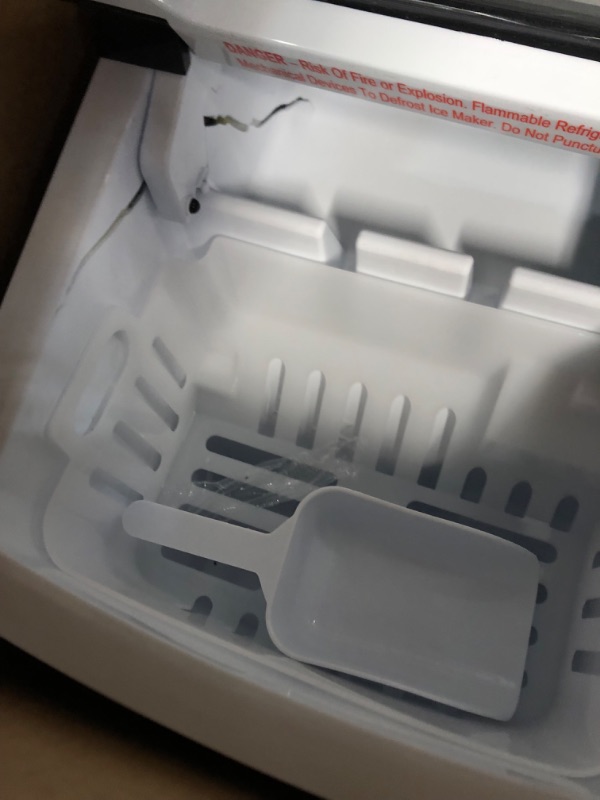 Photo 5 of * important * see clerk notes *
Kndko Nugget Ice Maker Countertop,34lbs/Day,Portable Crushed Ice Machine
