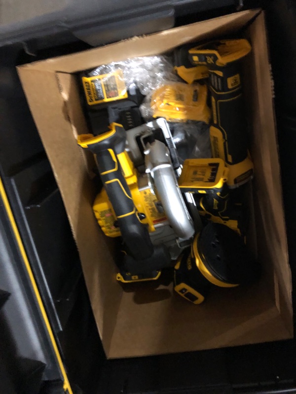 Photo 4 of (READ NOTES) DEWALT 20V MAX Cordless 7 Tool Combo Kit with TOUGHSYSTEM Case, (1) 20V 4.0Ah Battery and (2) 20V 2.0Ah Batteries