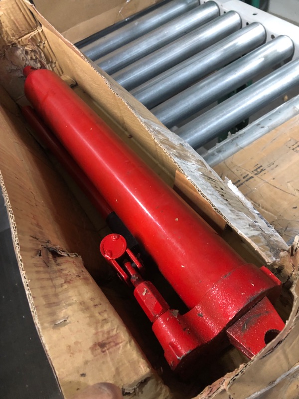 Photo 2 of MINOR MARKS***VEVOR Hydraulic Long Ram Jack