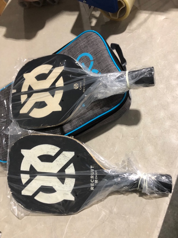 Photo 2 of **NONREFUNDABLE**FOR PARTS OR REPAIR**SEE NOTES**
GARYCE Bag, With Pickleball Paddles and Balls Set of 2, 