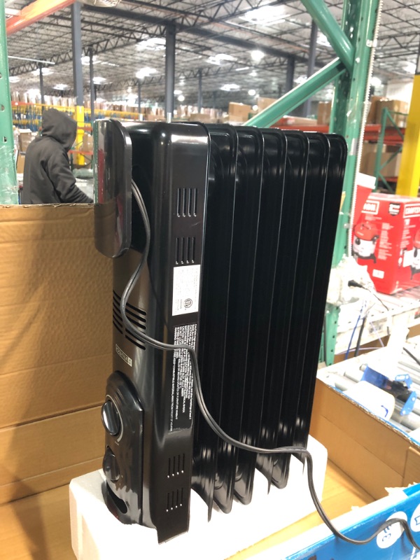 Photo 2 of ***DOES NOT WORK*******NON-REFUNDABLE*******PARTS ONLY****
Basic Electric Oil Filled Radiator,black space heater, 26.10 x 14.20 x 11.00, medium