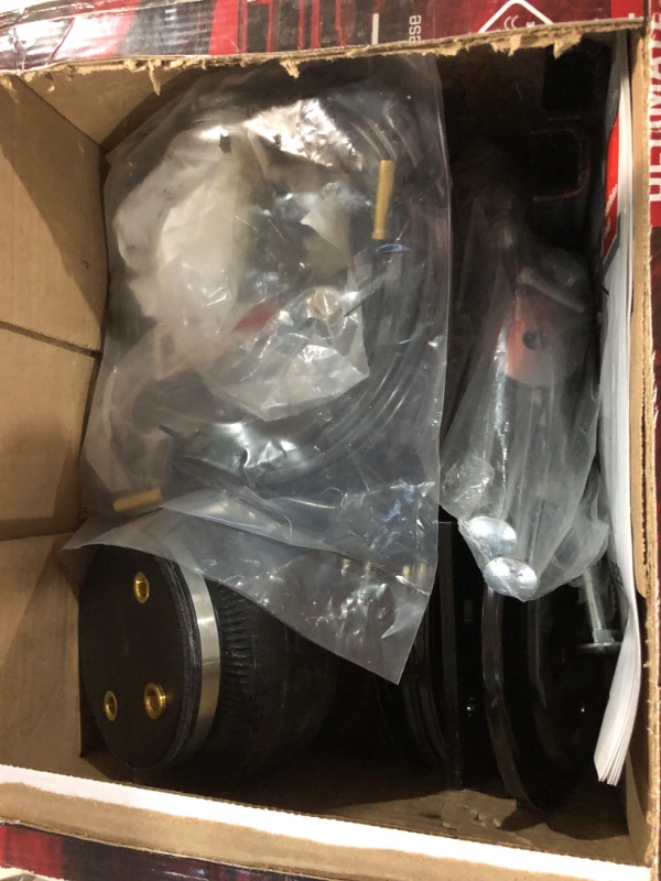 Photo 2 of Air Lift 88289 LoadLifter 5000 Ultimate Air Suspension Kit