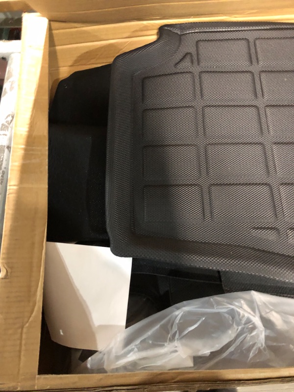 Photo 3 of CarQiWireless Floor Mats & Trunk Mat for Toyota Rav4 Accessories 2019-2023, All-Weather Waterproof XPE Floor Liners for Rav4