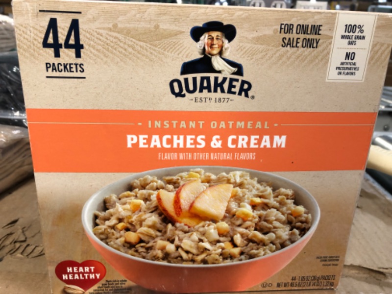 Photo 3 of 
Quaker Instant Oatmeal, Peaches & Cream, 1.05oz, 44