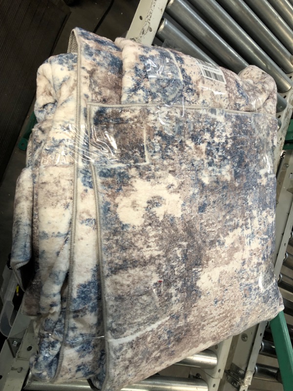 Photo 1 of ***USED - DIRTY - NO PACKAGING***
Area Rug Living Room Rugs: 8x10 Indoor Soft Fluffy Rug Abstract Carpet Gray/Blue