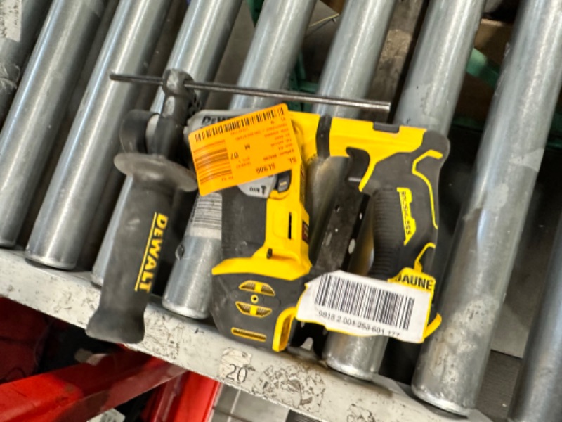 Photo 3 of DEWALT 20V SDS MAX Hammer Drill, Cordless, 5/8 in., Tool Only (DCH172B)