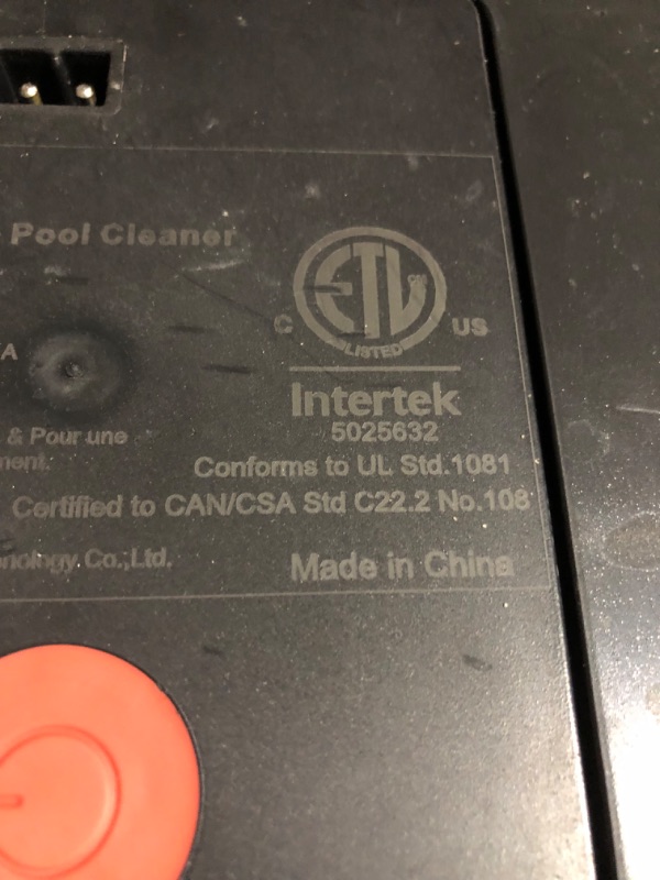 Photo 6 of **SEE NOTES** Moolan S2 Pool Robot Cleaner

