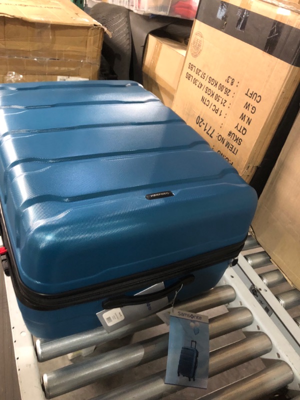 Photo 3 of (READ FULL POST) Samsonite Omni PC Hardside Expandable Luggage with Spinner Wheels, Checked-Large 28-Inch, Caribbean Blue
