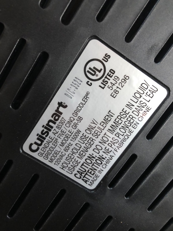 Photo 4 of * Missing waffle plates * see all images *
Cuisinart GR-5BP1 Electric Griddler FIVE, Enjoy 5-in-1 Functions, LCD Display, Wide Temperature Range and Sear Function