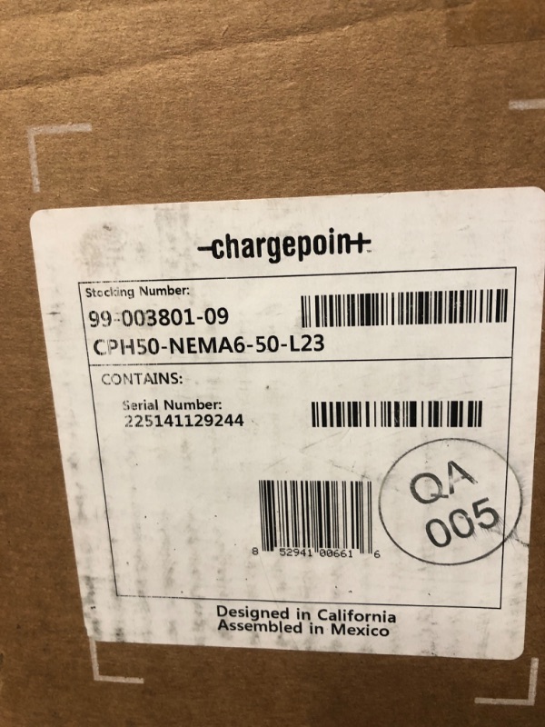 Photo 1 of **SEE NOTES/FOR PARTS**
ChargePoint Home Flex Electric Vehicle (EV) Charger upto 50 Amp, 240V, Level 2