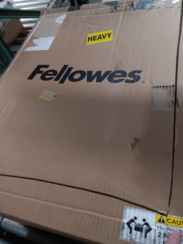 Photo 2 of Fellowes Powershred PS-12Cs, 12 Sheet Cross-Cut SafeSense Shredder (3271301)*ORIGINAL PACKIGING**NON REFUNDABLE*