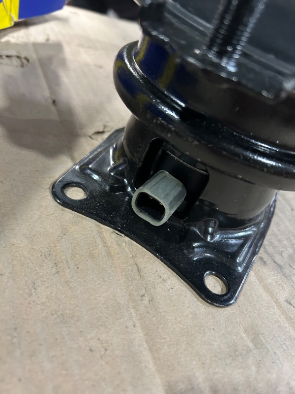 Photo 1 of ENGINE MOUNT REAR